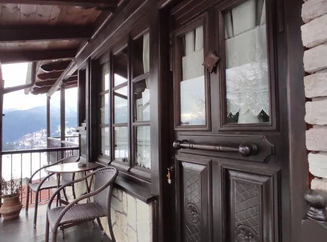 Xenonas Brizi Eláti